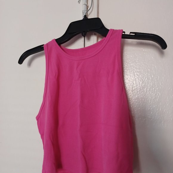 NEW 2pcs Ribbed Crop Sleeveless Tops - Size L - Picture 4 of 12